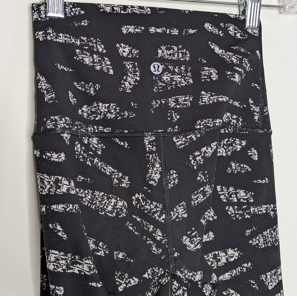 Lululemon Wunder Under Black White Pull On Athletic Exercise Workout Legging 2 - Picture 5 of 10